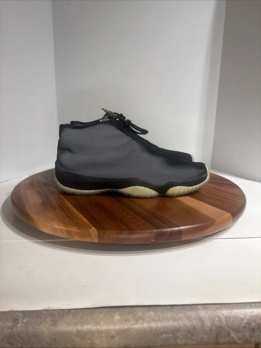 Air Jordan Future 3M Men’s Size 9.5 - (656503-011)